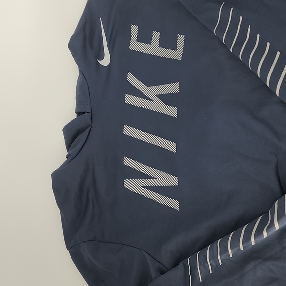 Nike Dri Fit Hooded Long Sleeve Shirt Running Small - Picture 2 of 9
